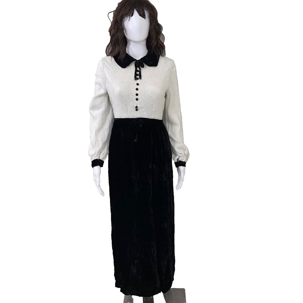 Lorrie Deb Crushed Velvet Maxi Dress Jr. 13/14 VTG. 1970s Goth Wed. Adam vibe